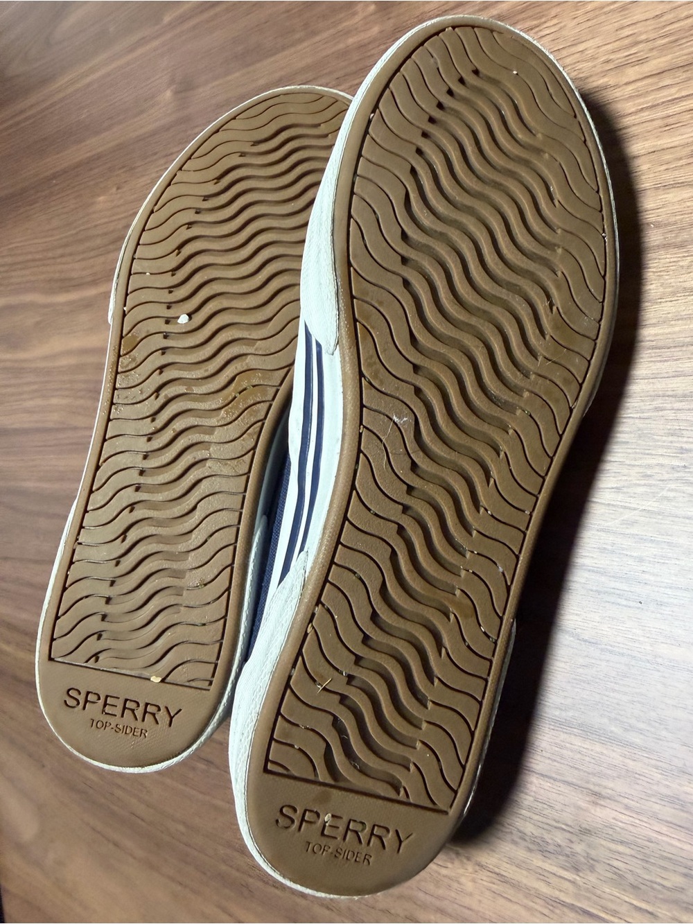 Women Sperry Navy Slip-On Loafers with Cream Sole Size 8 - Picture 6 of 6